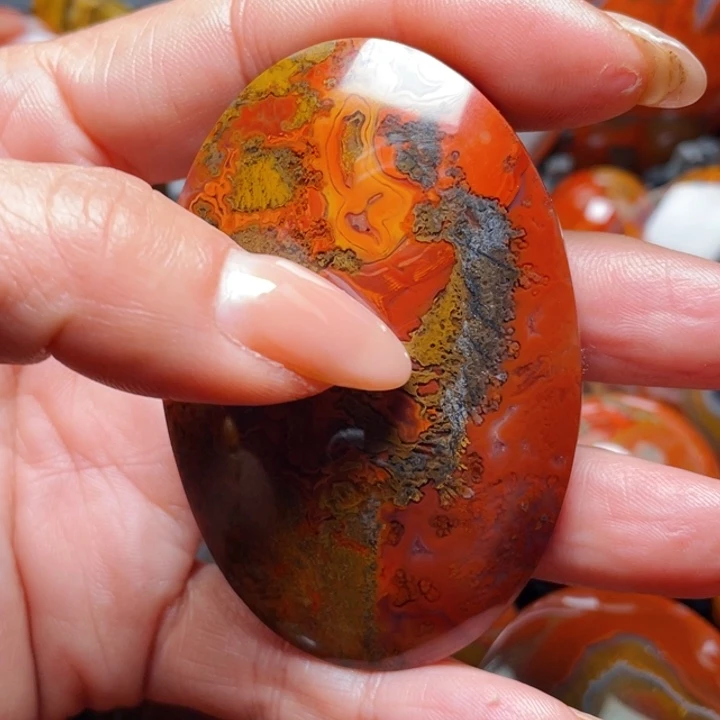 玛瑙/玉髓战国红玛瑙挂件未镶嵌运**下