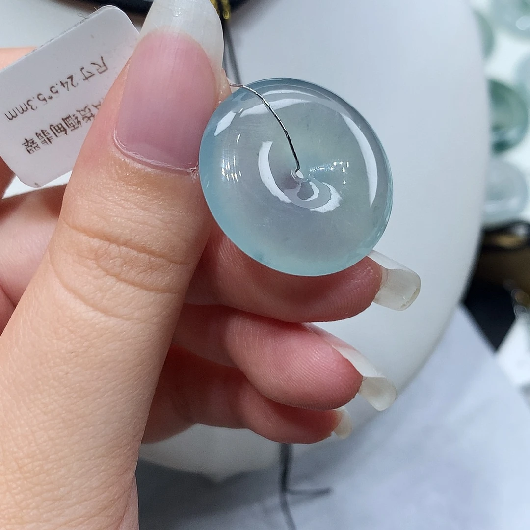 翡翠未镶嵌颈饰编号106，24.5/5.3