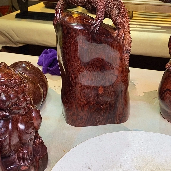 人***梨木黄花梨油梨……黄花梨油梨……黄花梨