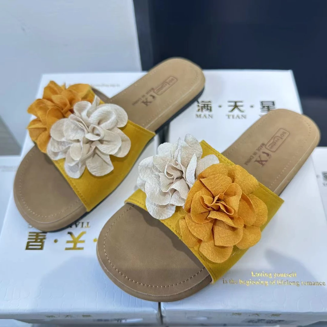 189-8百搭拖鞋夏季新款花朵平底拖鞋女外穿方头 露趾一字拖甜美拖