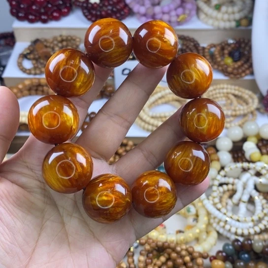 吊坠白玉菩提琥珀木手串