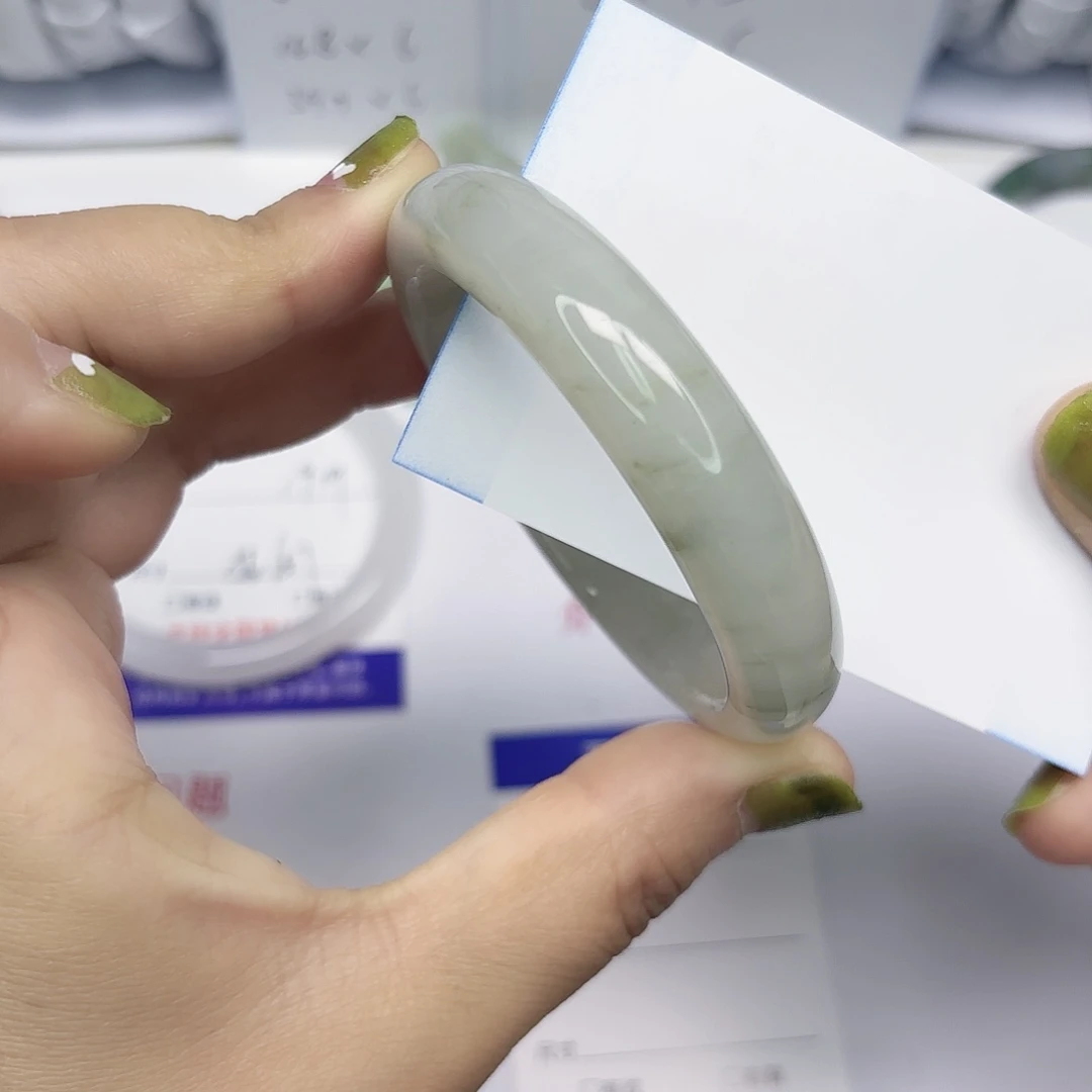 石英质玉未镶嵌手镯34/5455