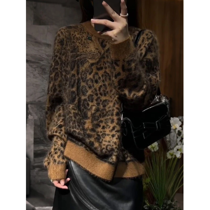 美拉德氛围感时髦2025年秋冬季大码女装豹纹撞色软糯套头针织毛衣