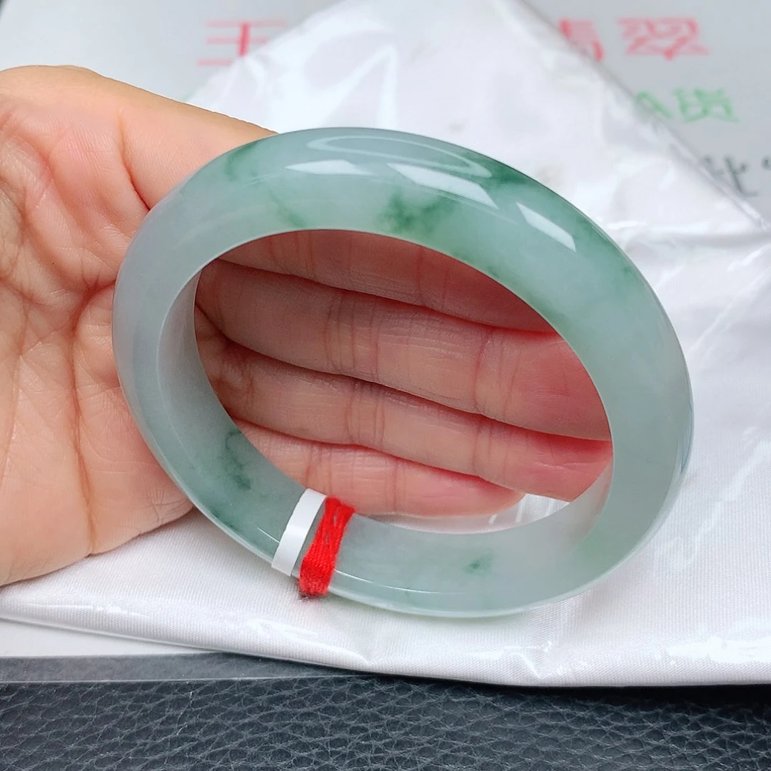 未镶嵌手镯翡翠飘绿花37