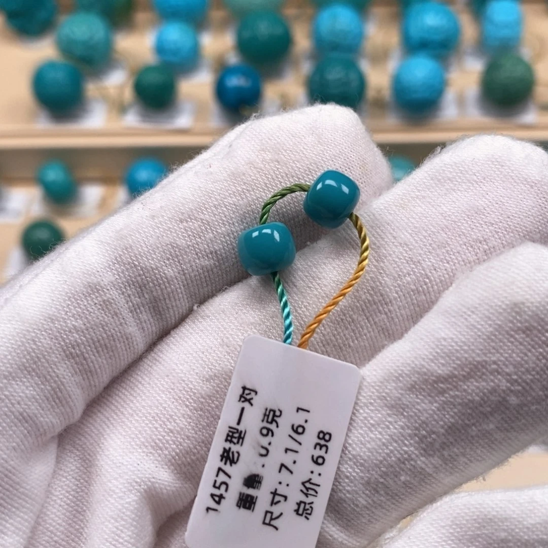 绿松石未镶嵌精品原矿高瓷绿松石