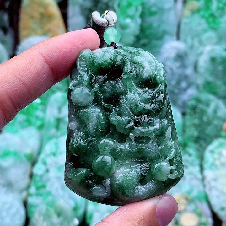 翡翠吊坠(不含链)未镶嵌