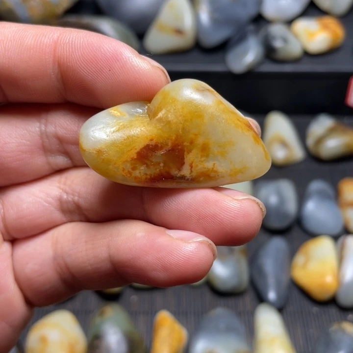 和田玉未镶嵌挂件96