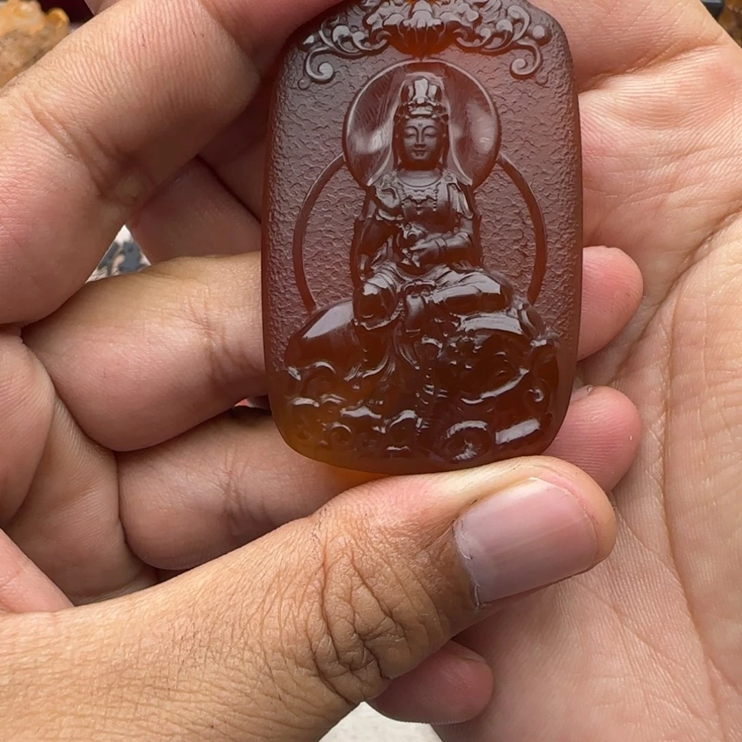 金***生玛瑙/玉髓未镶嵌颈饰