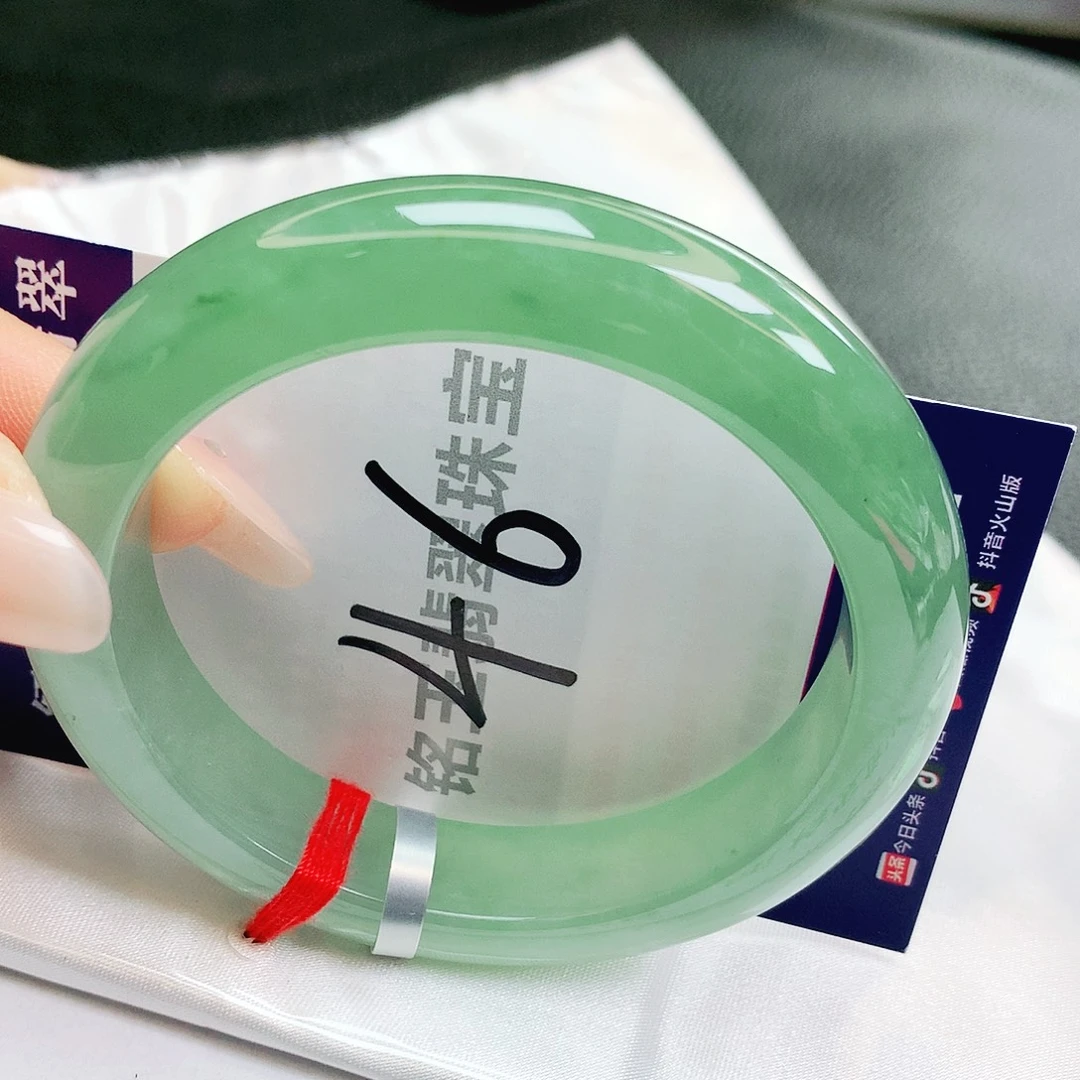 翡翠未镶嵌手镯缅甸天然a货翡翠手镯