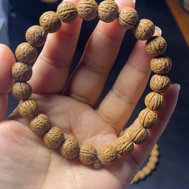 羌***侠手串/手链核桃大侠哥，60…………………………