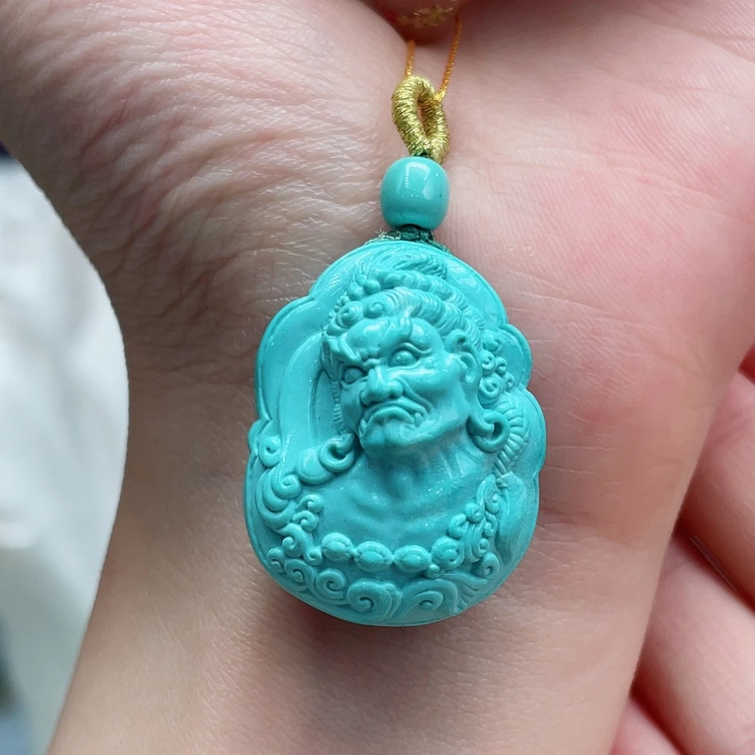 绿松石未镶嵌颈饰