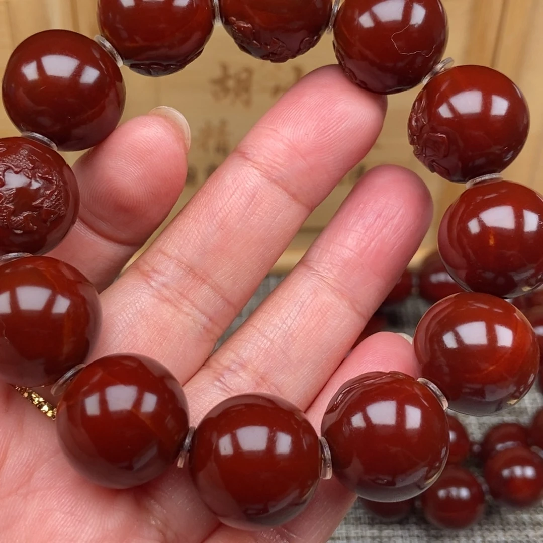 哦***室吊坠橄榄核连年有余