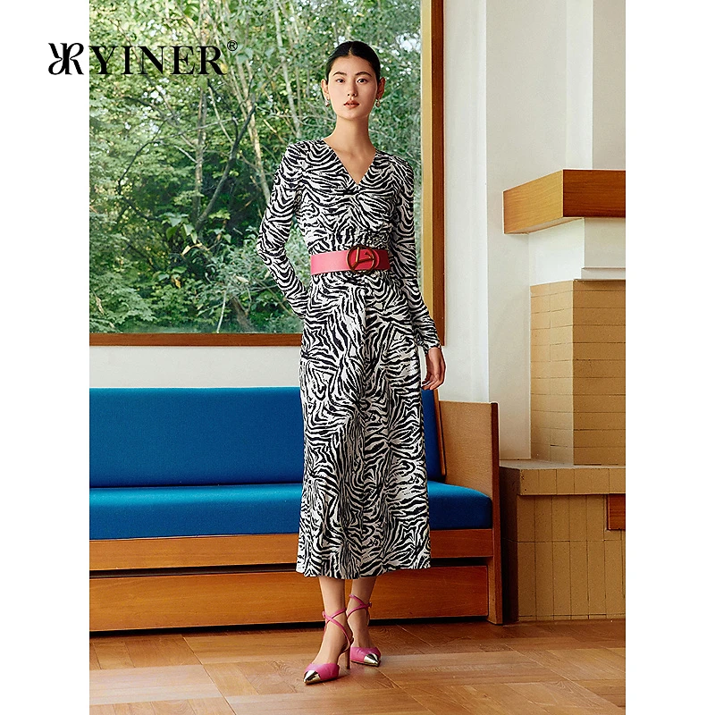 【1996系列】YINER音儿秋季新款三醋酸复古斑马纹印花连衣裙
