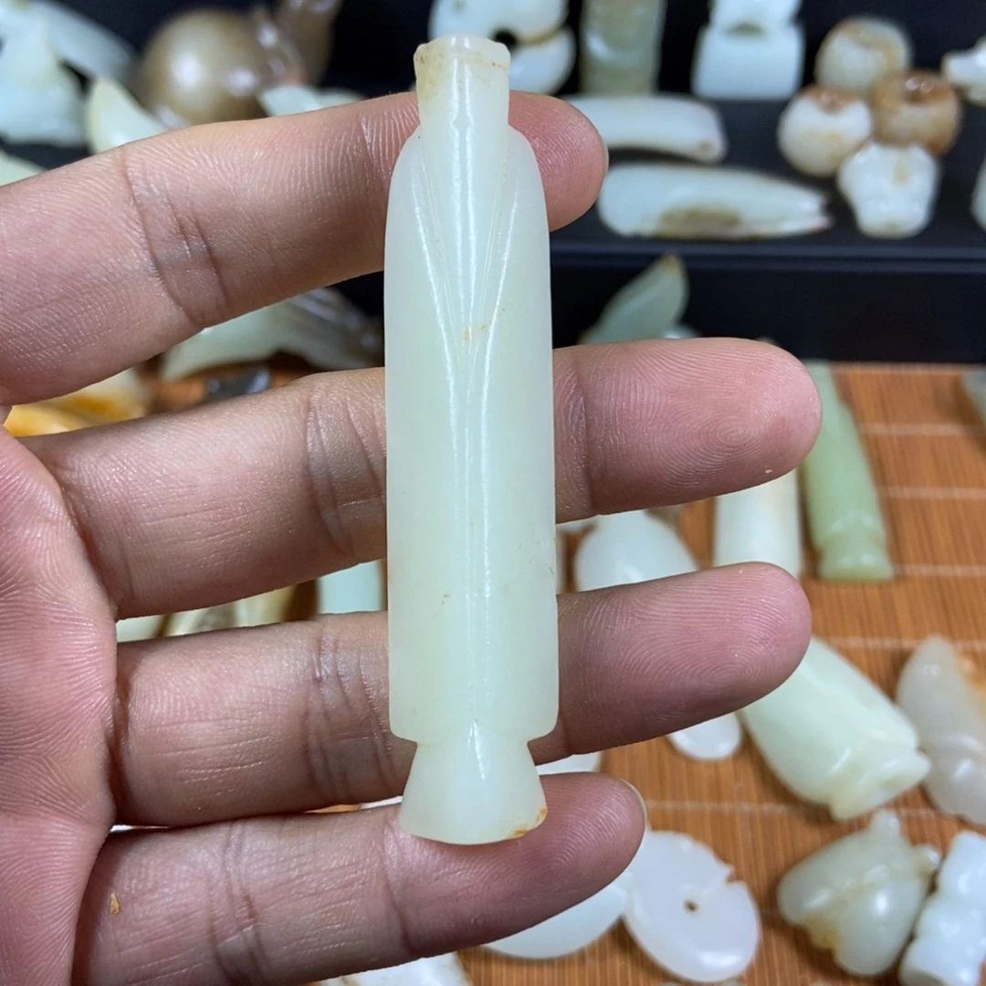 颈饰未镶嵌和田玉十*子