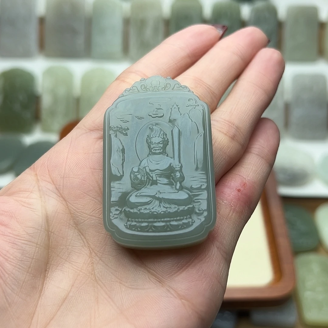 江****和田玉未镶嵌颈饰