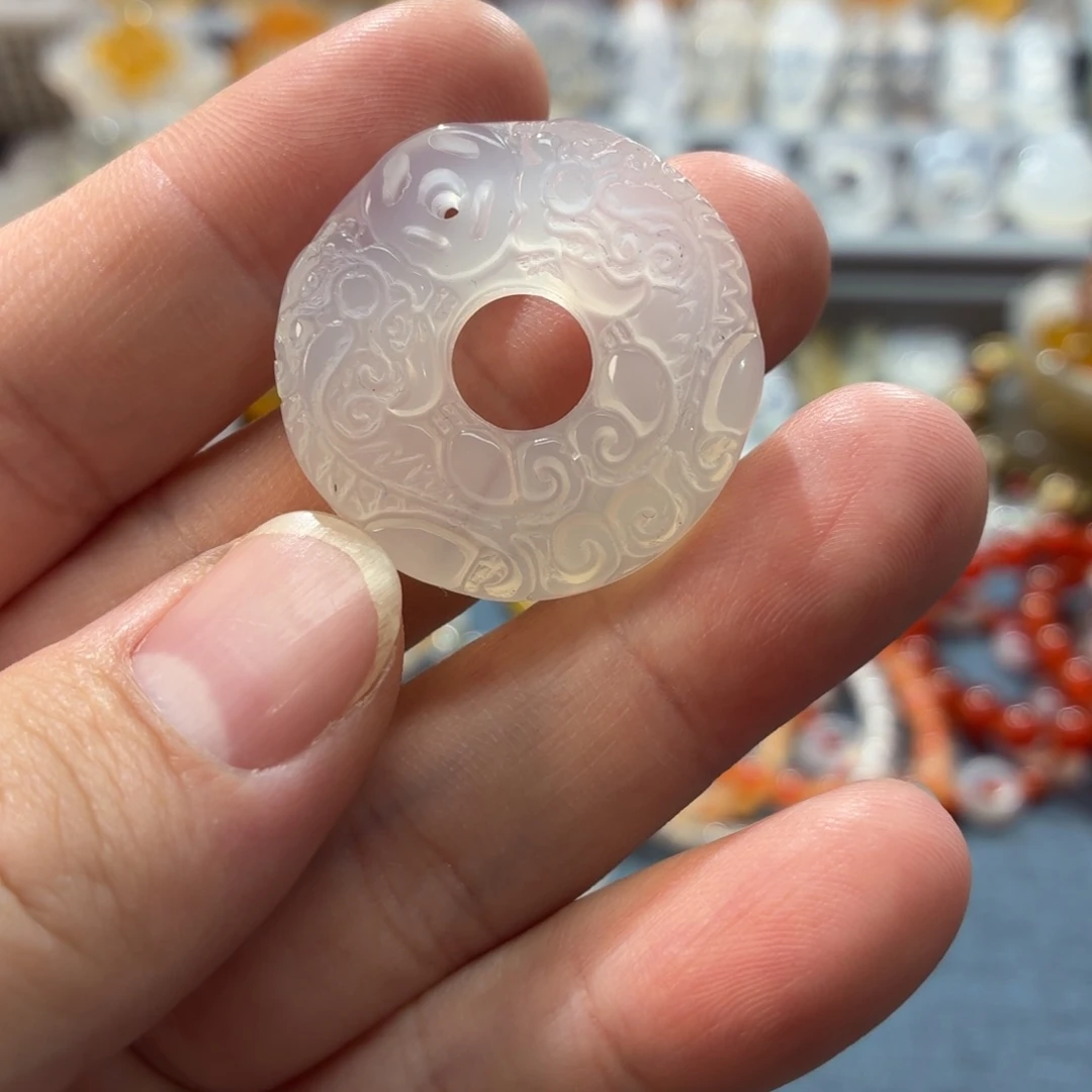 玛瑙/玉髓未镶嵌吊坠(不含链)