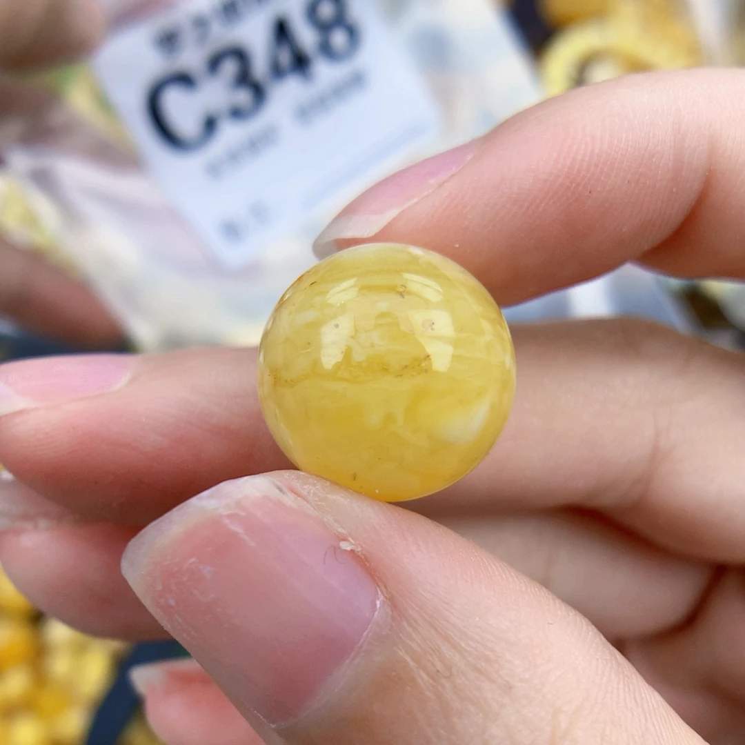 未镶嵌琥珀珠宝奇石15