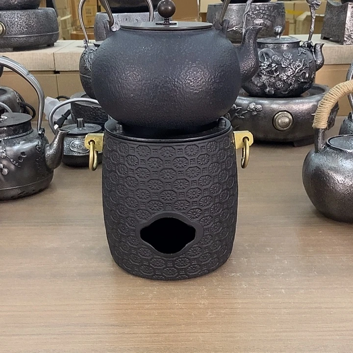 宝珠铁壶1200毫升+团花碳炉