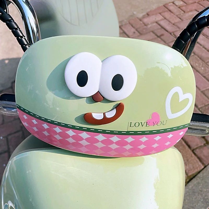 电动车可爱大眼睛笑脸车贴3D立体改装饰品小配件个性创意搞怪表情