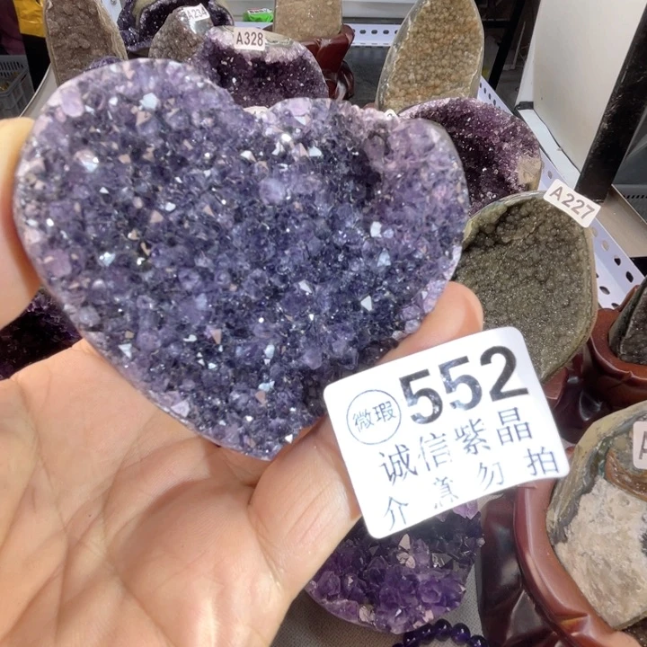 未镶嵌大型摆件（非配饰）紫晶