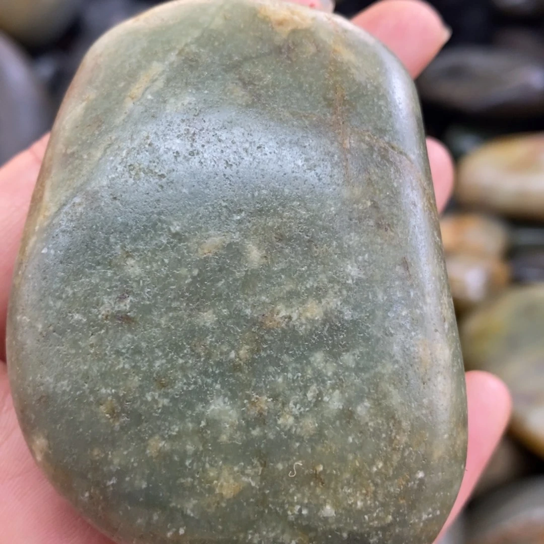 未镶嵌和田玉摆件