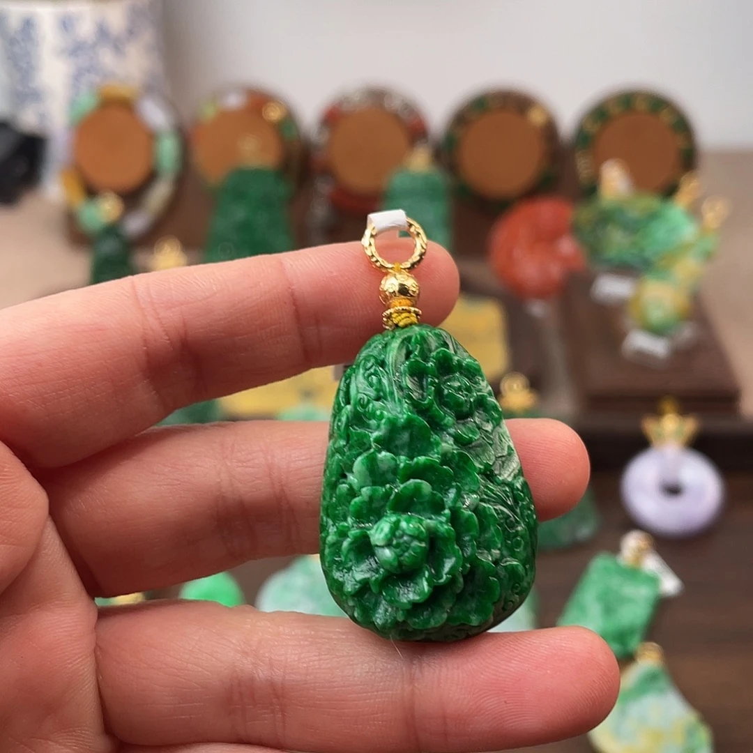 翡翠未镶嵌吊坠(不含链)福利