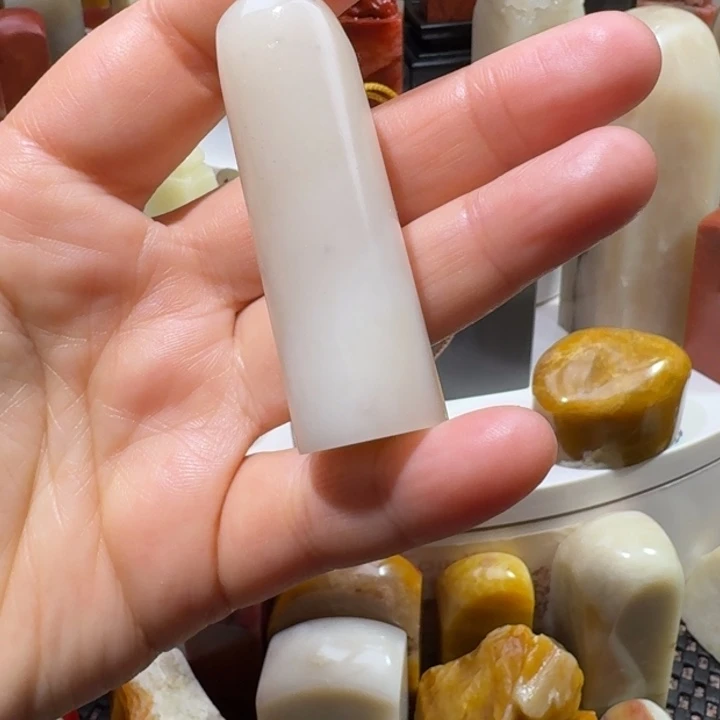 寿山石寿山石山顶白芙蓉