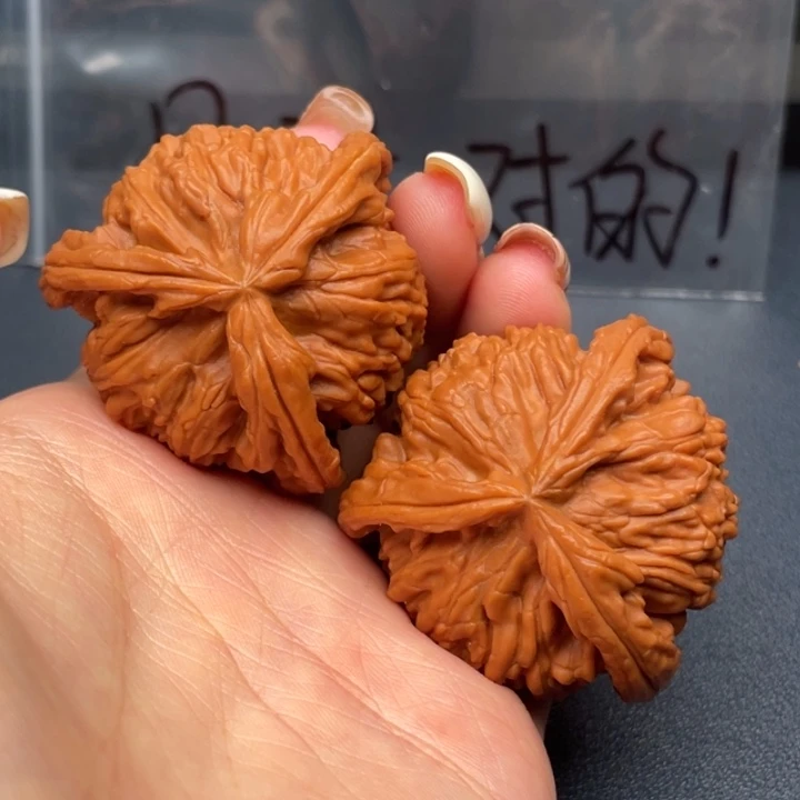 观***涛吊坠文玩核桃白狮子