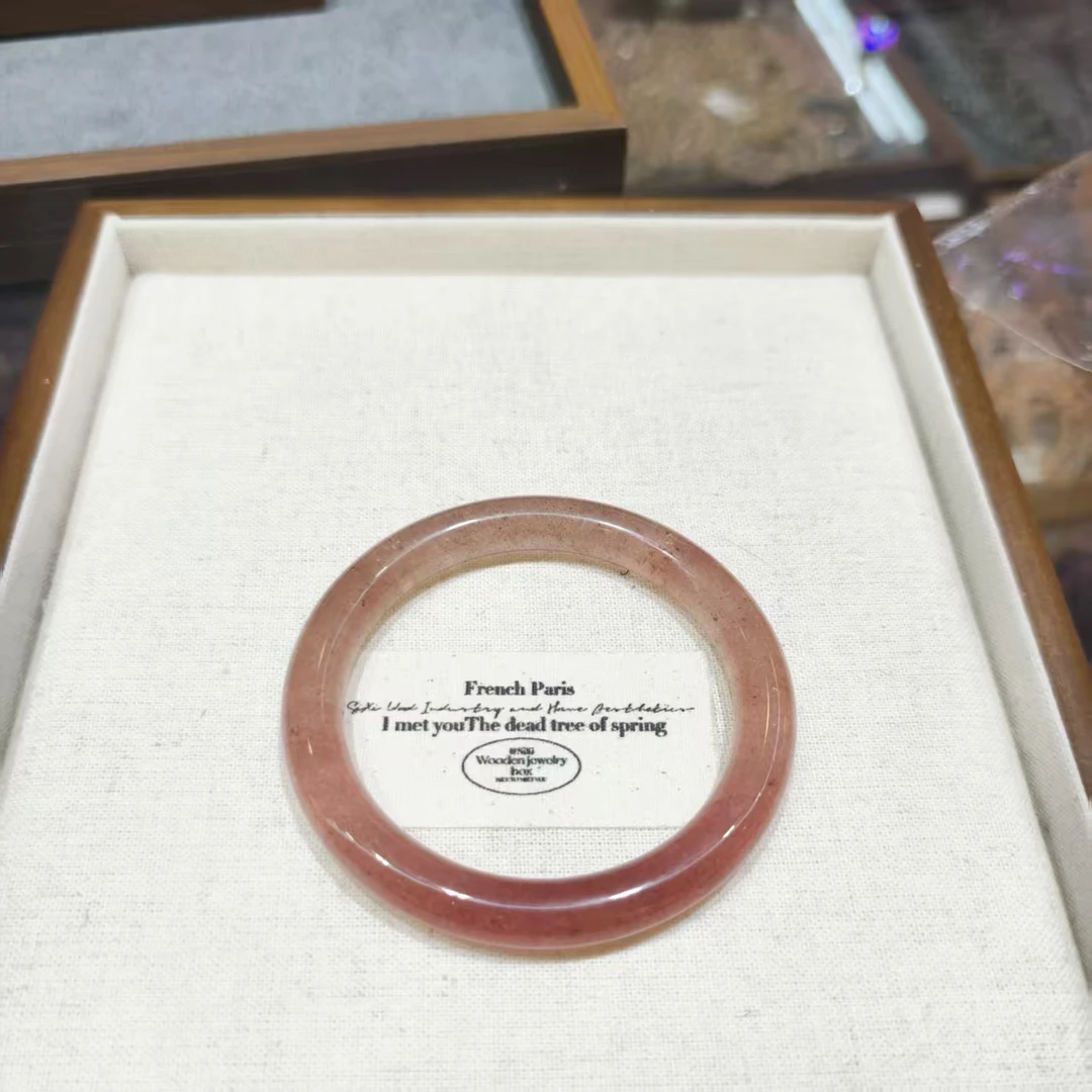 草莓晶手镯WCM125多样性发一