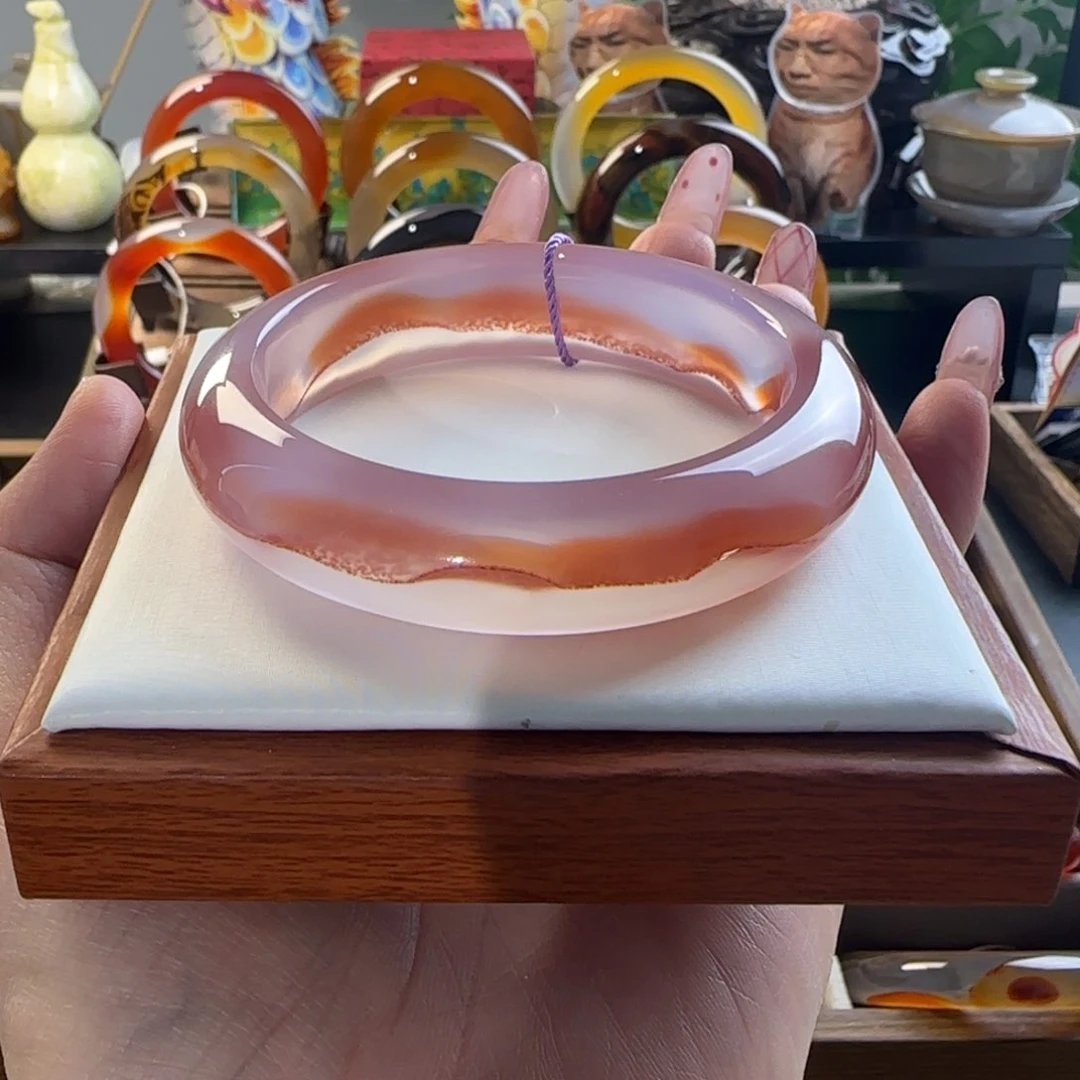 玛瑙/玉髓手镯未镶嵌