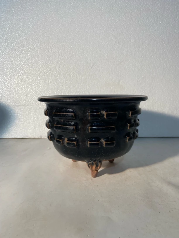 黑唐钧八卦炉，一线货源，低价出售，有缘者得。