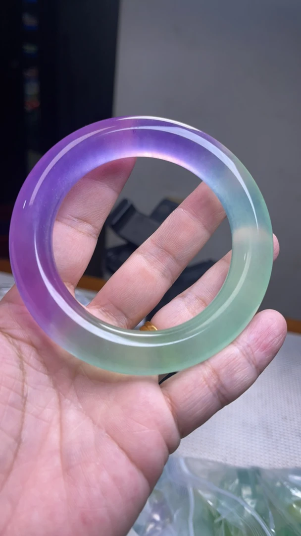 39 蓝底薰衣草紫圆条手镯