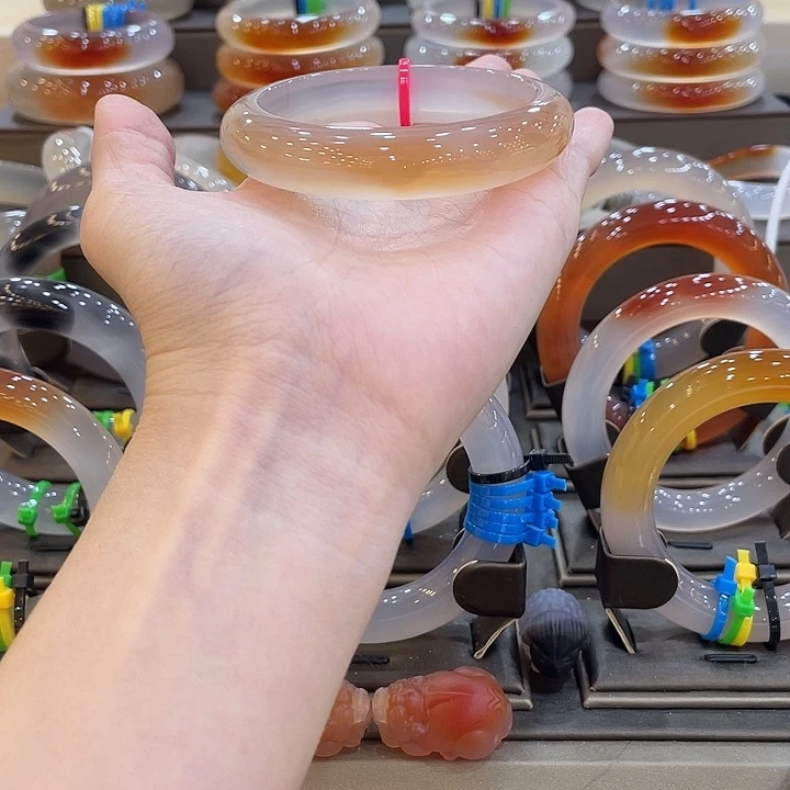 玛瑙/玉髓未镶嵌手镯29