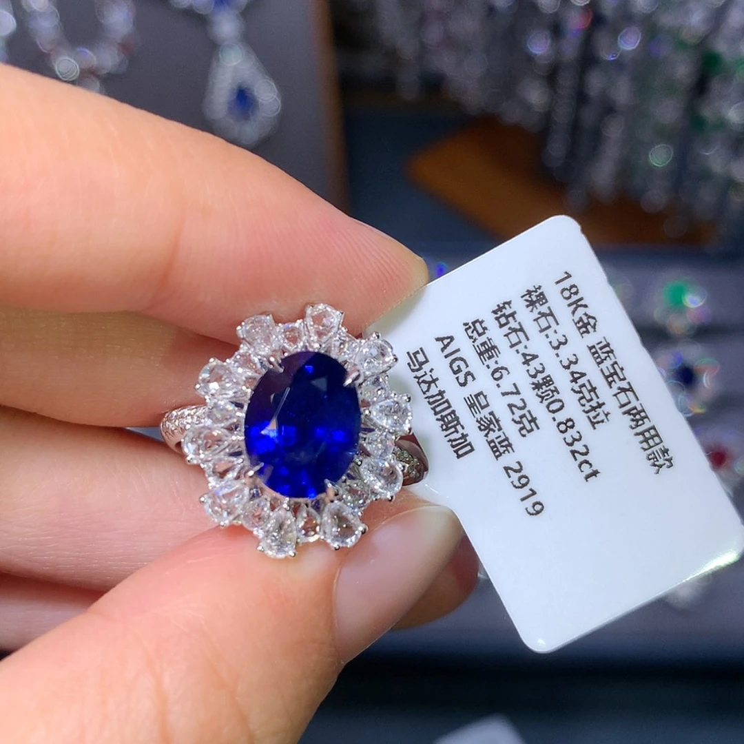 【闪购商品】蓝宝石戒指18K金镶嵌