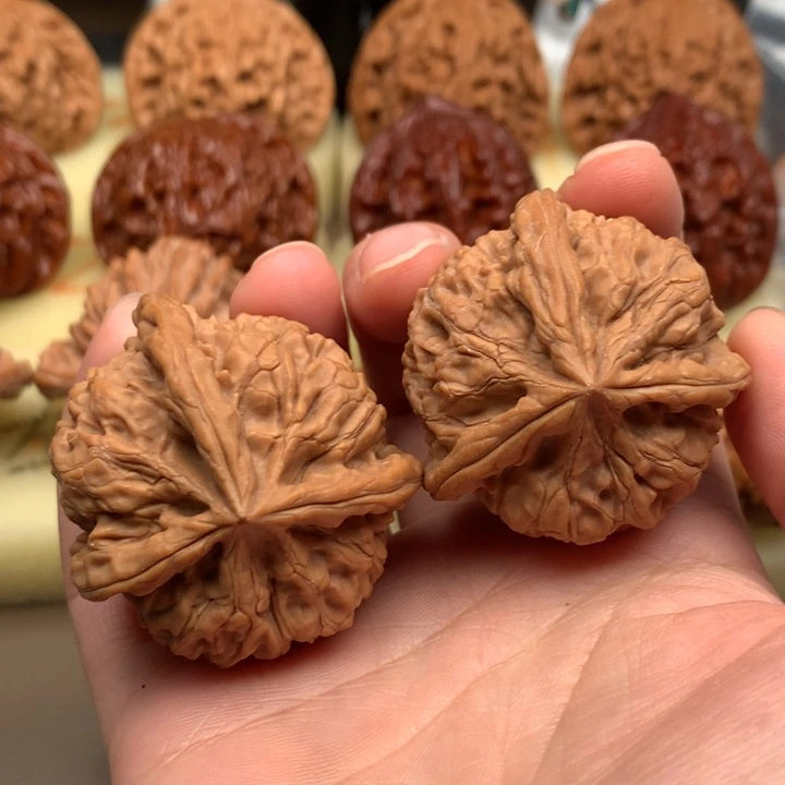 文玩核桃吊坠核桃