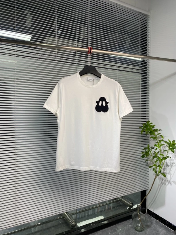 99新 BURBERRY/博柏利 短袖 T恤 怪兽图案刺绣 白色 S码 ko2179