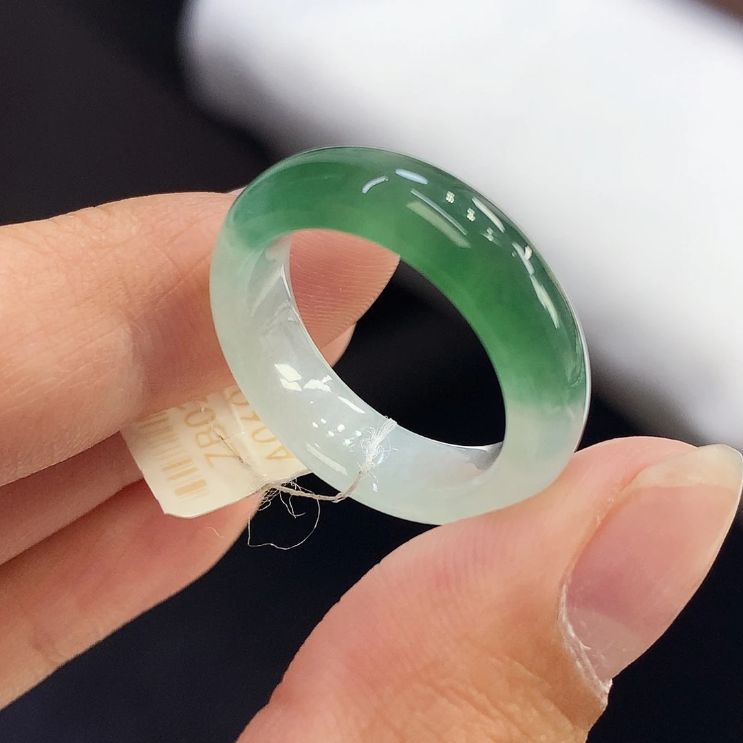 翡翠未镶嵌戒指15号