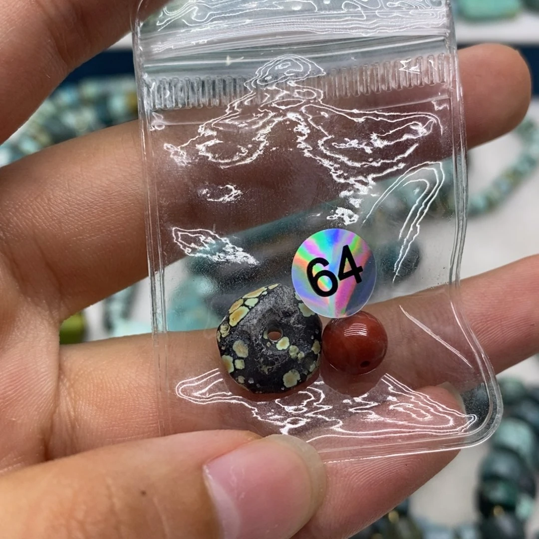蒽***南红玛瑙未镶嵌珠宝奇石