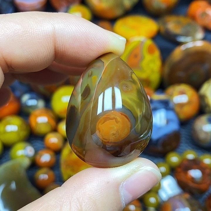 玛瑙/玉髓未镶嵌颈饰
