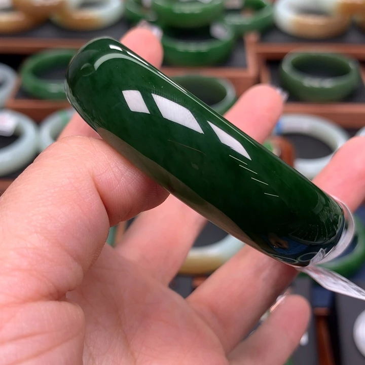 和田玉（碧玉）手镯60圈口未镶嵌