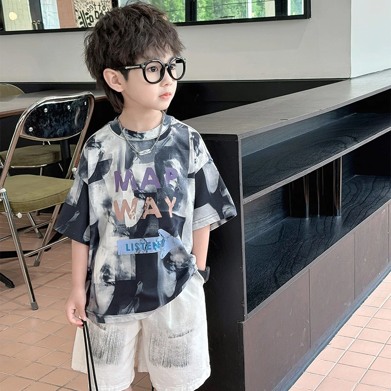 男童夏装短袖T恤2025新款儿童夏季帅气半袖上衣男孩宽松运动衣服