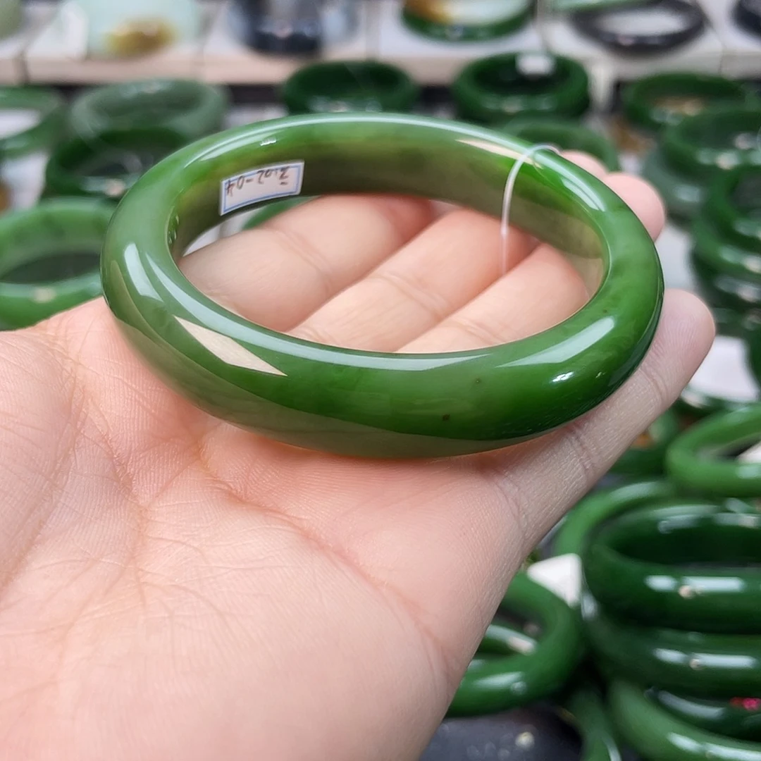 和田玉（碧玉）手镯未镶嵌