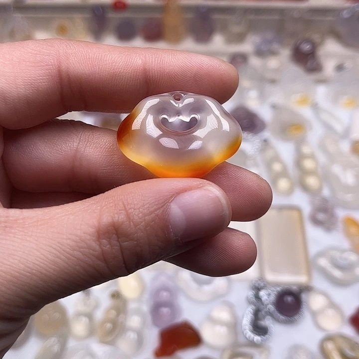 玛瑙/玉髓未镶嵌颈饰