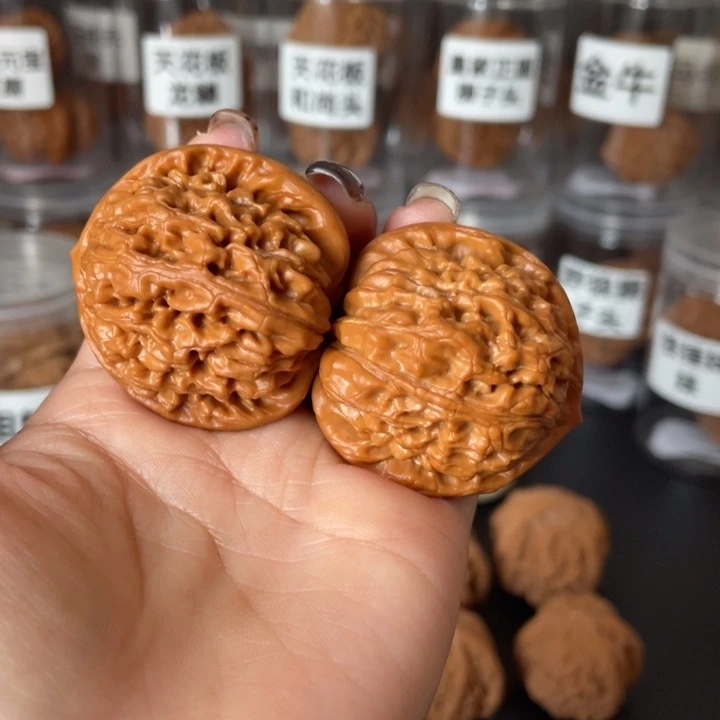 创***网文玩核桃吊坠莲花
