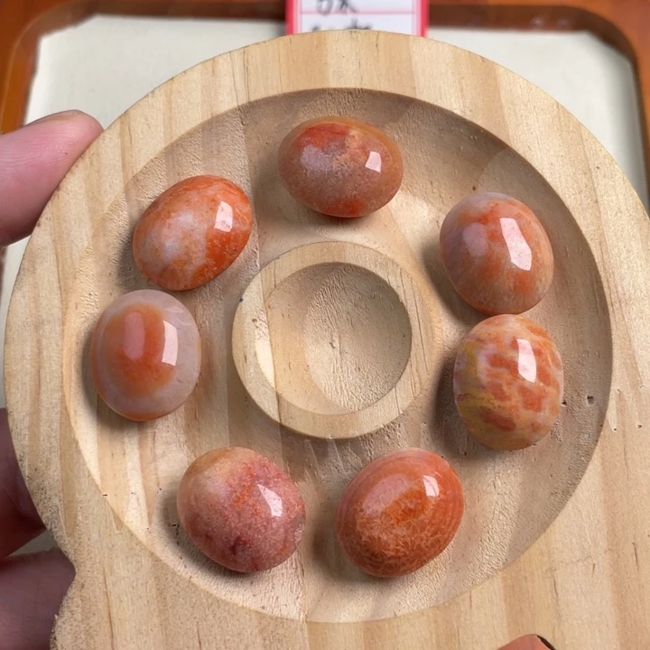 合金珠宝奇石硅化玉一***。12