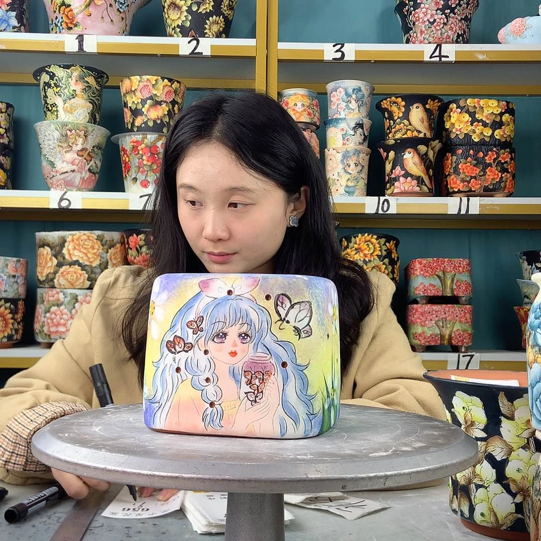 陶景德镇手工花盆656