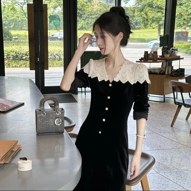 法式覆古收腰显瘦长裙女2025春新款时尚蕾丝拼接开叉洋装7724