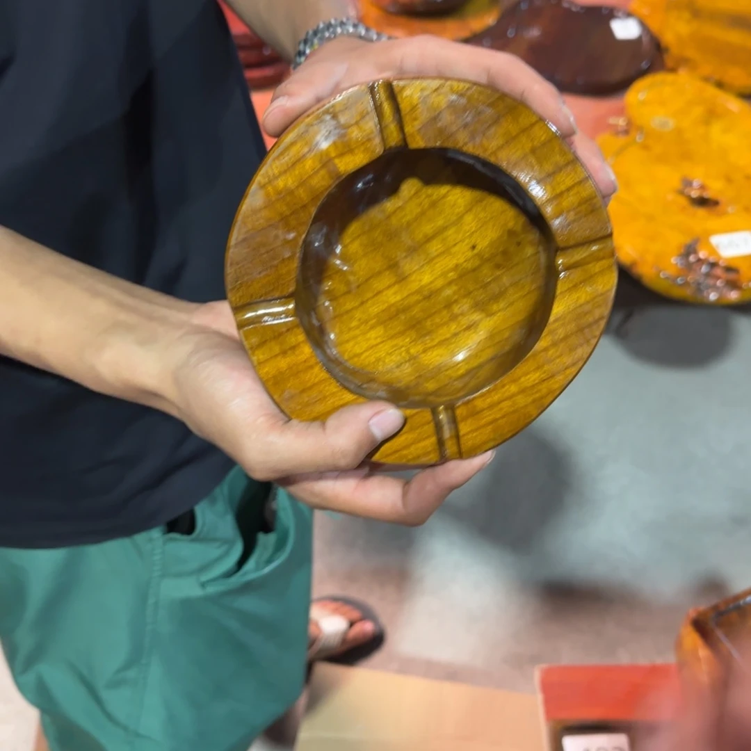 金丝楠金丝楠烟灰缸