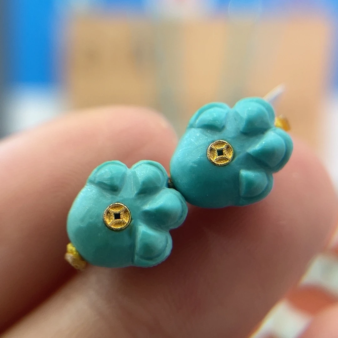 绿松石未镶嵌珠宝奇石