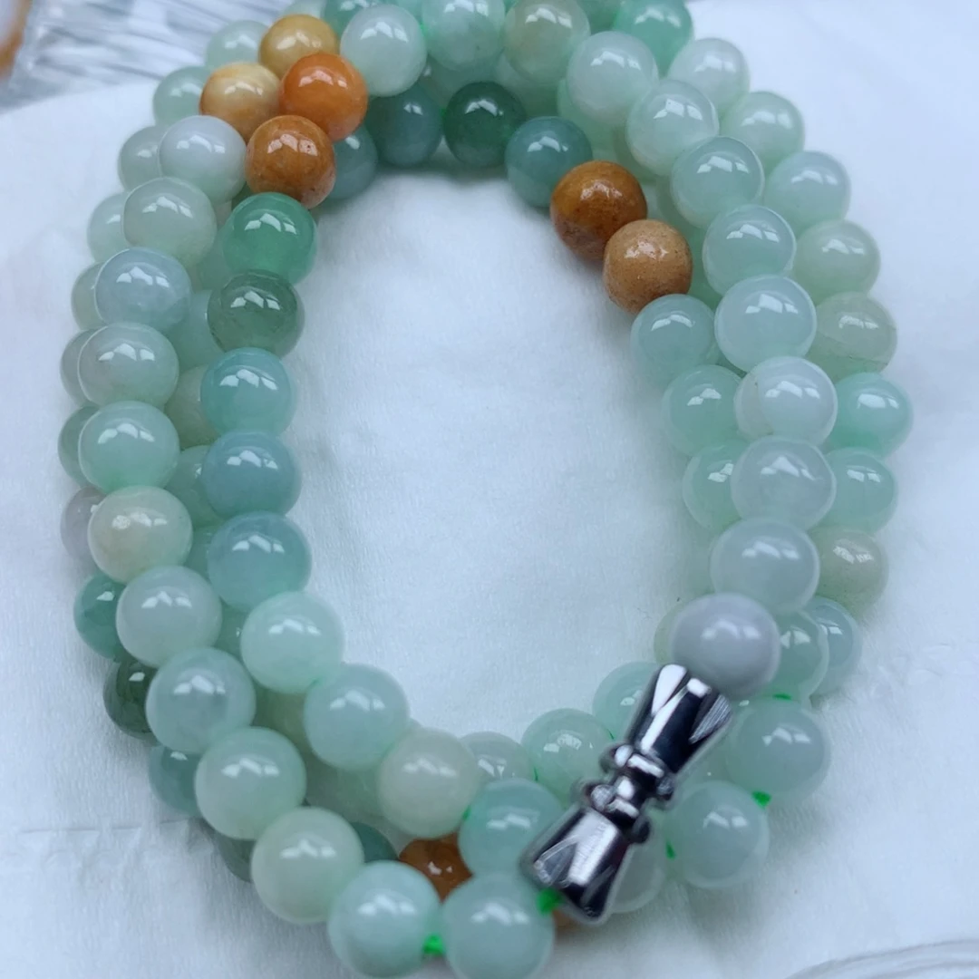 翡翠颈饰未镶嵌手串